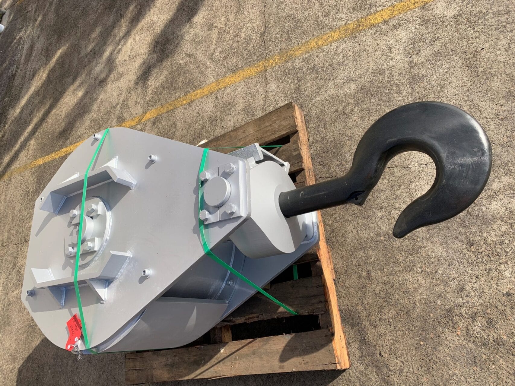 30 Tonne Hook Customer Case Study Meadow Industries